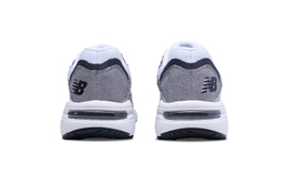 New Balance: Чёрные кроссовки 