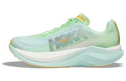 Hoka One One: Кроссовки 