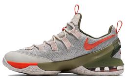 Nike: Кроссовки 
