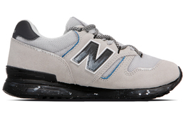 New Balance: Серые кроссовки 