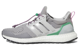 Adidas: Белые кроссовки 