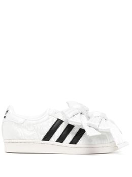 adidas: Белые кроссовки  Superstar
