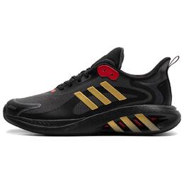 Adidas: Кроссовки 