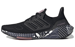 Adidas: Кроссовки 