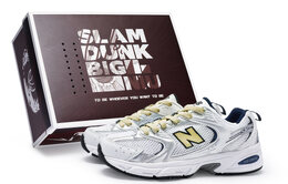 New Balance: Бежевые кроссовки  530