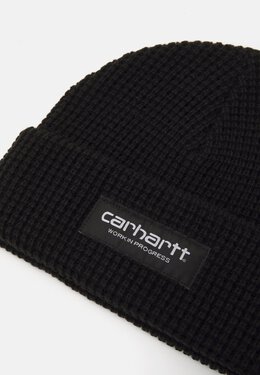 Carhartt WIP: Чёрная кепка 