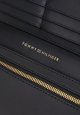 Tommy Hilfiger: Чёрный кошелёк 