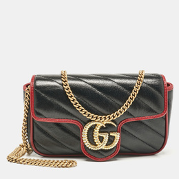 Gucci: Чёрная сумка  GG Marmont