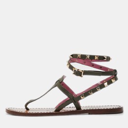 Valentino: Зелёные сандалии  Rockstud