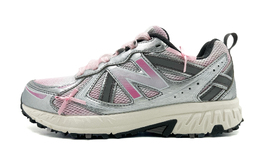 New Balance: Розовые кроссовки 