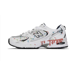 New Balance: Белые кроссовки  530