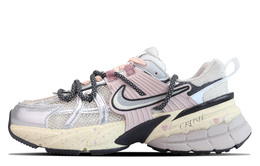 Nike: Кроссовки 