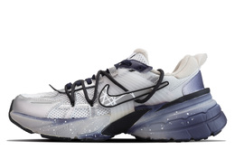 Nike: Белые кроссовки 