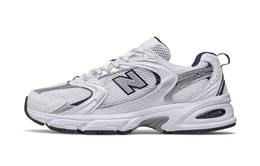 New Balance: Чёрные кроссовки  530