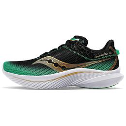 Saucony: Чёрные кроссовки  Kinvara