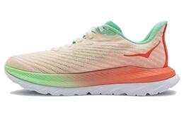 Hoka One One: Кроссовки 