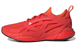 Adidas: Красные кроссовки 