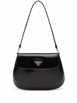 Prada: Чёрная сумка 