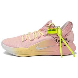 Nike: Розовые кроссовки 