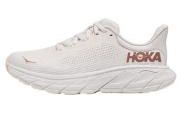 Hoka One One: Золотые кроссовки 