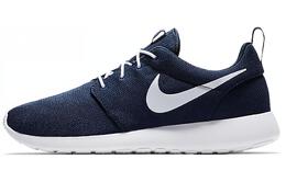 Nike: Кроссовки  Roshe One