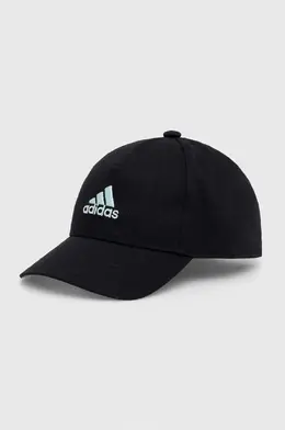 Adidas: Кепка 