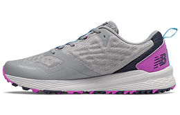 New Balance: Серые кроссовки 