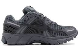 Nike: Чёрные кроссовки  Air Zoom