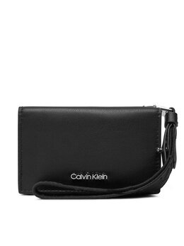 Calvin Klein: Чёрный кошелёк 