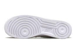 Nike: Белые кроссовки  Air Force 1
