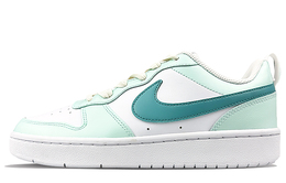 Nike: Белые кроссовки  Court
