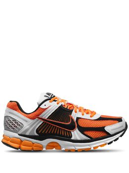 Nike: Оранжевые кроссовки 