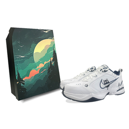 Nike: Чёрные кроссовки  Air Monarch