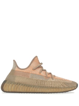 Adidas: Кроссовки  Yeezy Boost 350 v2