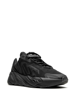 Adidas: Чёрные кроссовки  Yeezy Boost 700 MNVN