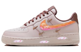 Nike: Белые кроссовки  Air Force 1