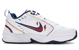 Nike: Белые кроссовки  Air Monarch