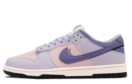 Nike: Фиолетовые кроссовки  Dunk