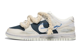 Nike: Белые кроссовки  Dunk