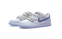 Nike: Светлые кроссовки  Dunk