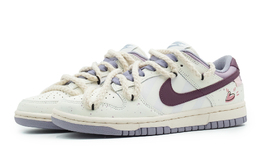 Nike: Белые кроссовки  Dunk