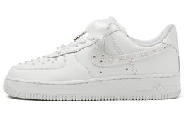 Nike: Белые кроссовки  Air Force 1
