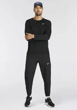 Nike: Чёрная футболка  Running