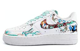 Nike: Белые кроссовки  Air Force 1