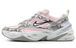 Nike: Серые кроссовки 