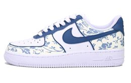 Nike: Тёмные кроссовки  Air Force 1