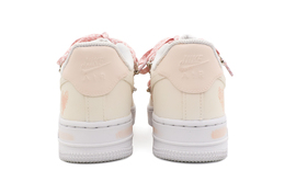 Nike: Светлые кроссовки  Air Force 1