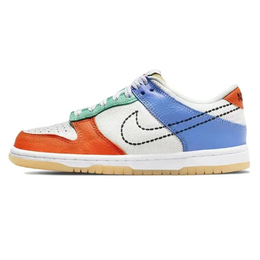 Nike: Кроссовки  Dunk