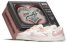 Nike: Белые кроссовки  Dunk