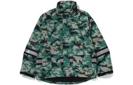 A BATHING APE: Зелёная куртка 